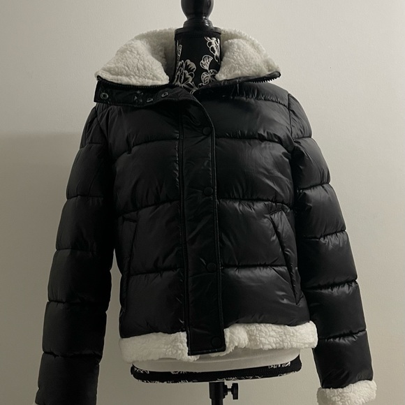 7 FOR ALL MANKIND PUFFER JACKET , BLACK AND WHITE FAUX FUR TRIM EXTRA WARM - Picture 8 of 16